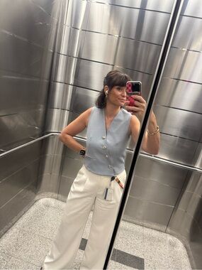 Meet your Posher, Melanie